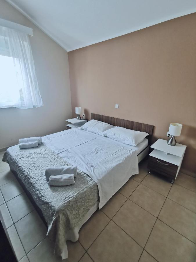 Apartmani Vukovic Rab Town Exterior photo